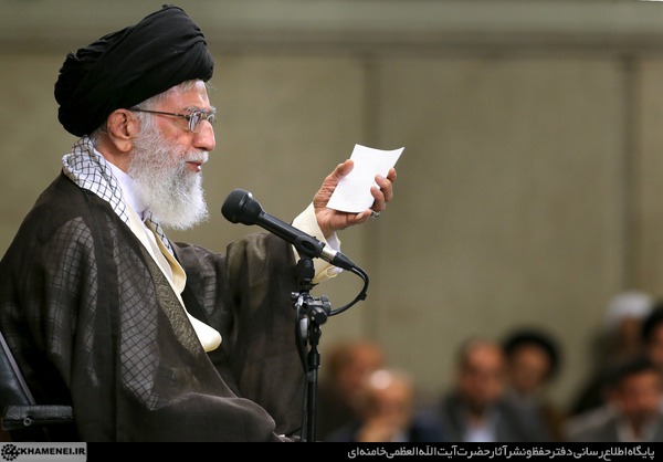 خطوط قرمز رهبر انقلاب، تضمین کننده سرمایه گذاری های بلندمدت در اقتصاد ایران / اجرای اقتصاد مقاومتی در شرایط کنونی کشور با وجود تاکید بر لغو کامل تحریم ها