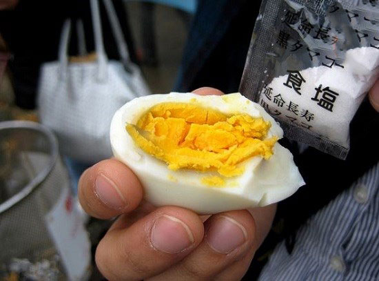 تخم مرغ های سیاه دره جوشان در ژاپن