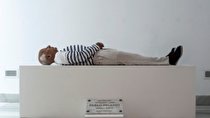 مجسمه جسد پیکاسو در نمایشگاه هنر معاصر مادرید