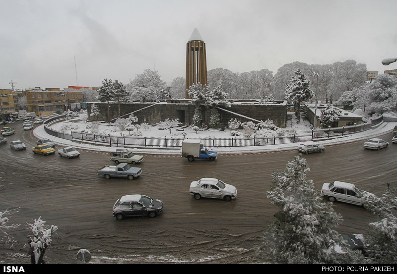 بارش برف در همدان