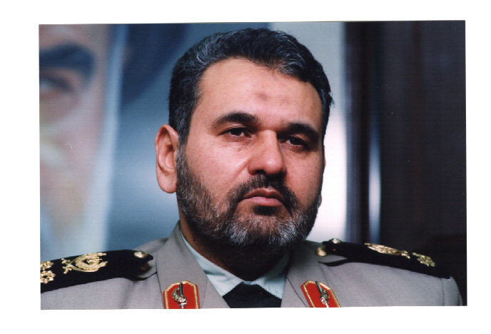 امروز واژه «شورا» کلید شکستن استحکام داخلی اقتدار ایران اسلامی است