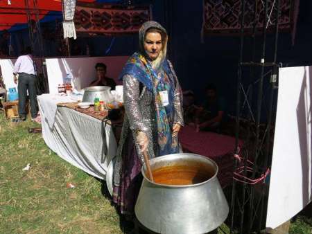 جشنواره عسل در شهرستان نیر برگزار می شود