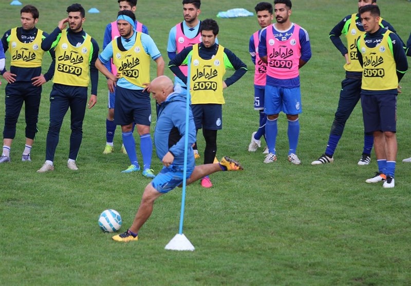 آنالیز الاهلی و تمرینات اختصاصی منصوریان و خرمگاه برای مدافعان و مهاجمان