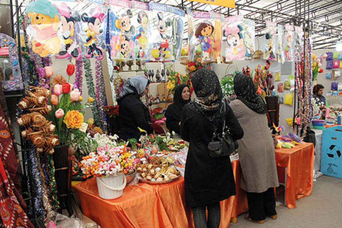 دست‌فروشی مسکن موقتی بیکاری در ایران