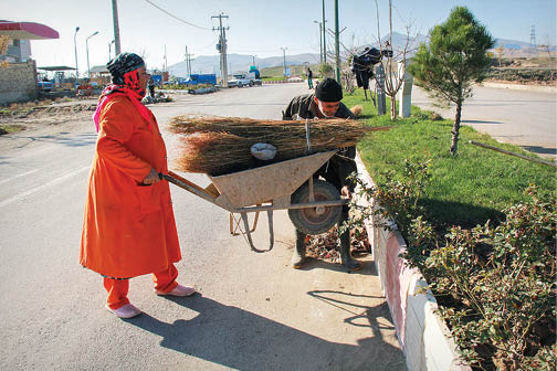 سرنوشت غم‌انگیز تنها زن پاکبان