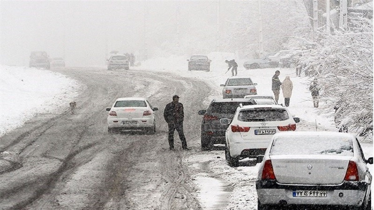 برف، کولاک و آبگرفتگی در ۲۵ استان