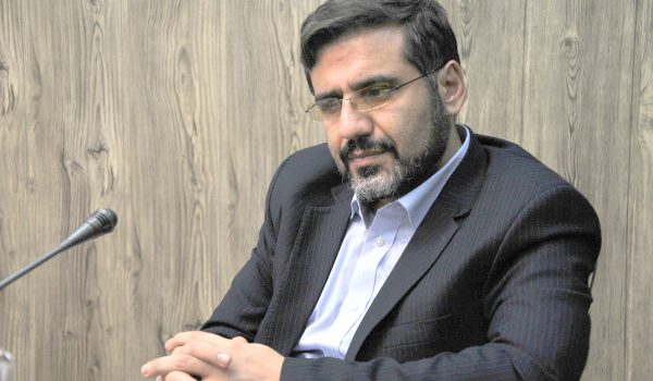 معافیت مالیاتی هنرمندان؛ راهکار غلط مجلس و دولت انقلابی برای جلب نظر اهالی هنر!