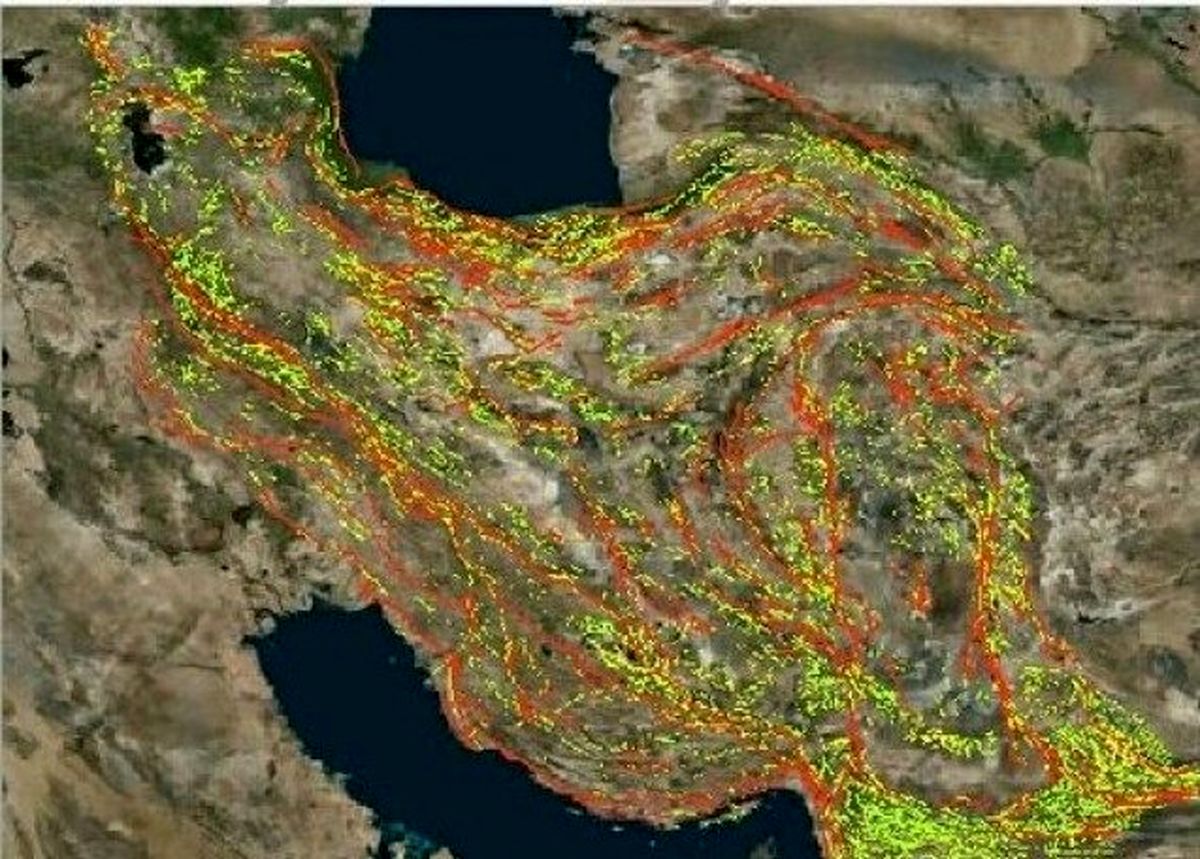 معادن از طریق مزایده واگذار می‌شوند/پایان ۸۰ سال سنتی‌فروشی سیمان/ حضور فولاد مبارکه در ششمین نمایشگاه اختصاصی ایران در تاجیکستان