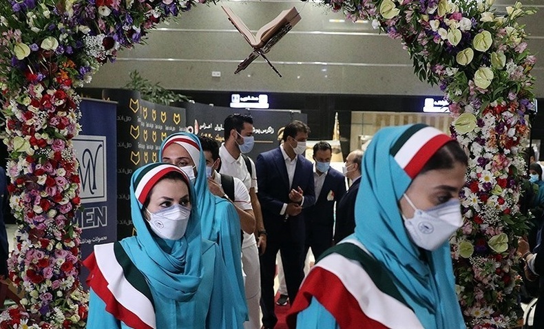 رژه کاروان ایران با ۵ مربی، ۱۸ ورزشکار و لباس رسمی