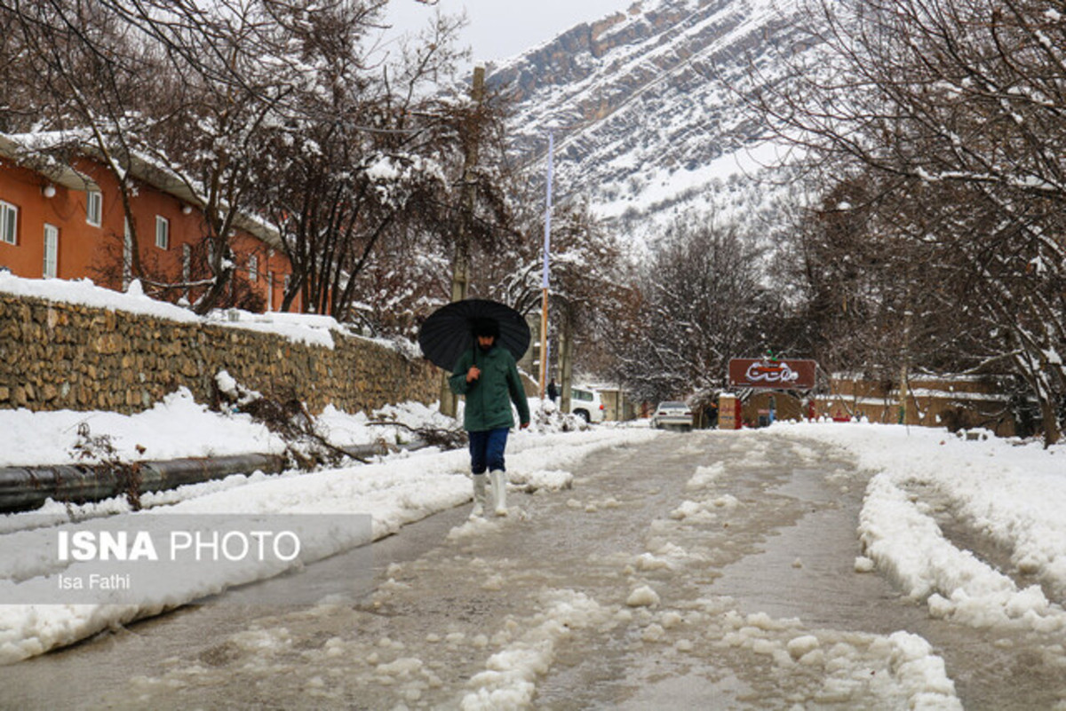 تداوم بارش در نقاط مختلف کشور/ ماندگاری هوای سرد تا فردا