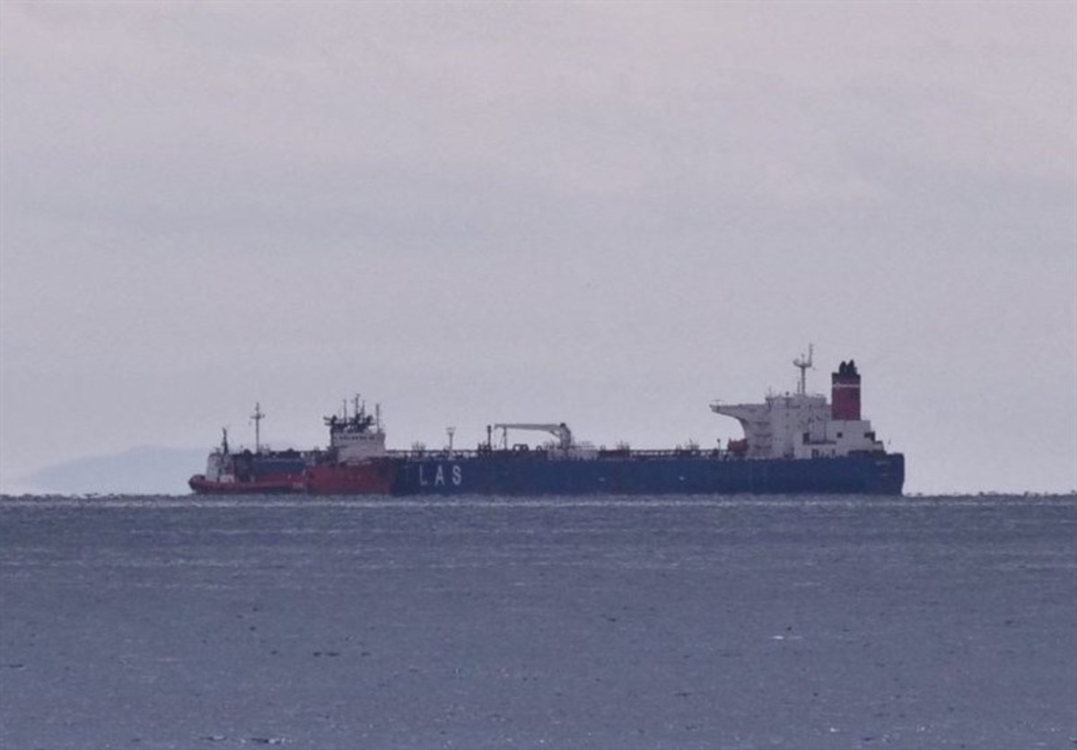 اروپا کشتی‌های اروپایی حامل نفت روسیه را از تحریم معاف کرد