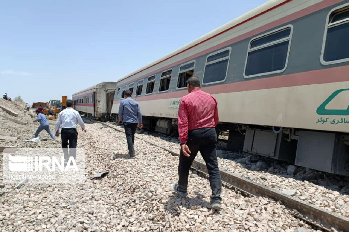 ریل‌گذاری در محل وقوع حادثه قطار در طبس آغاز شد