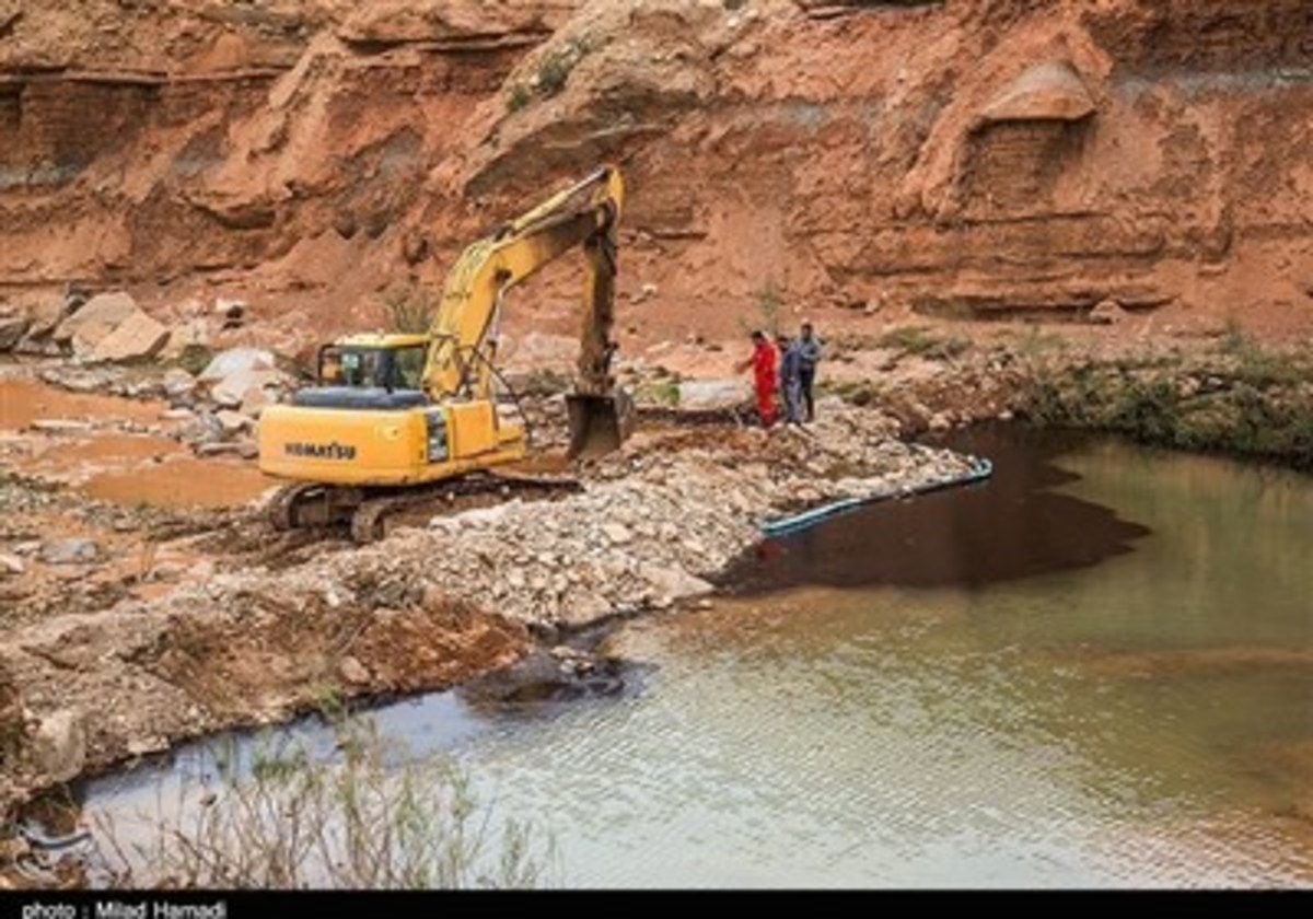 سالانه ۲۵۰۰ هکتار از بستر و حریم رودخانه‌ها آزاد می‌شود