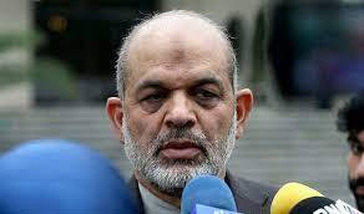 وزیر کشور: هویت انتحاری های حادثه کرمان مشخص شد