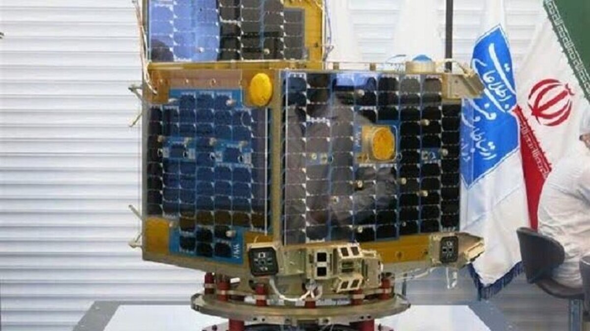 ماهواره پارس ۱  ساخت متخصصان ایرانی با موفقيت پرتاب شد
