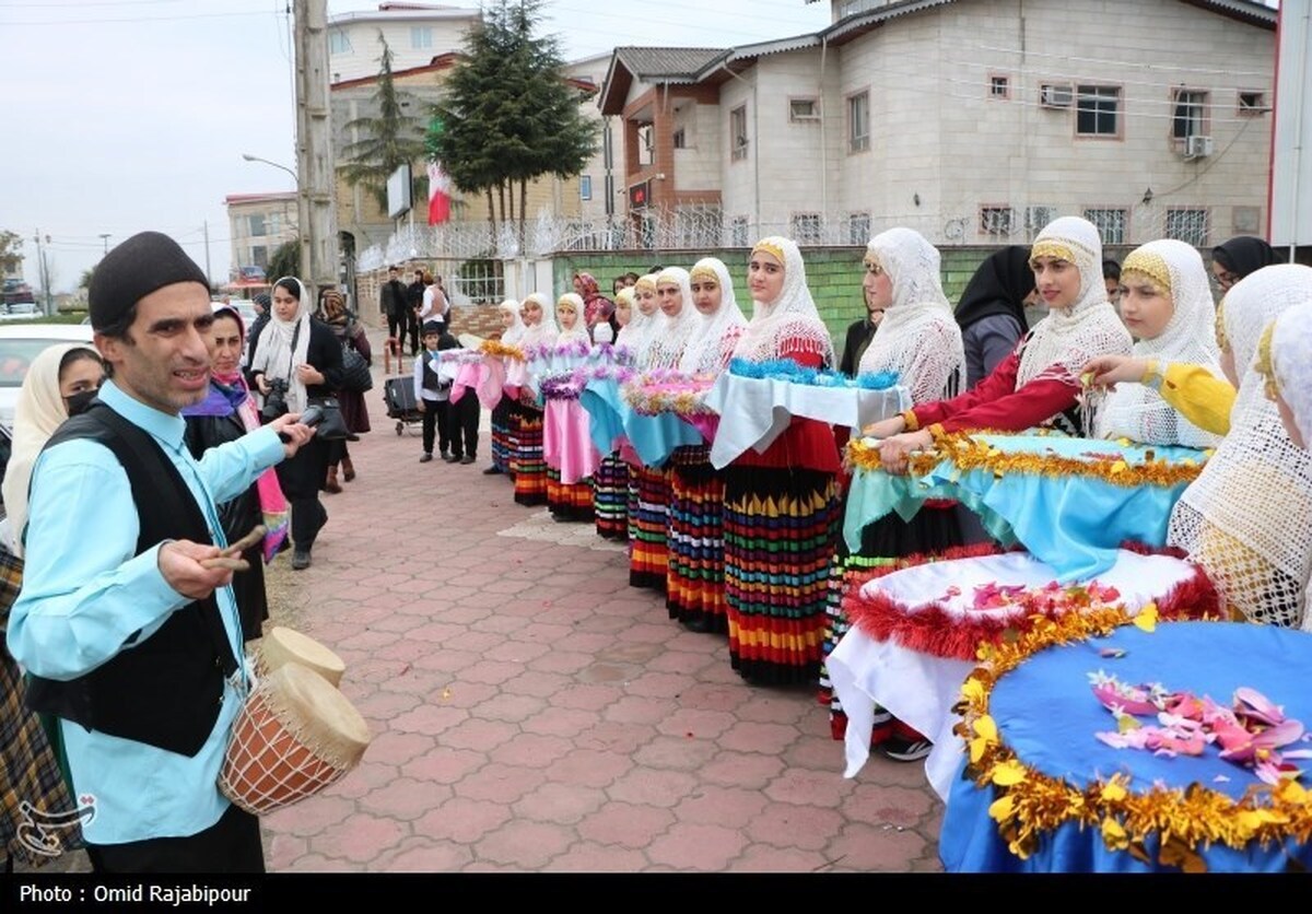 استقبال از نوروز با کارناوال شادپیمایی در کلاچای رودسر