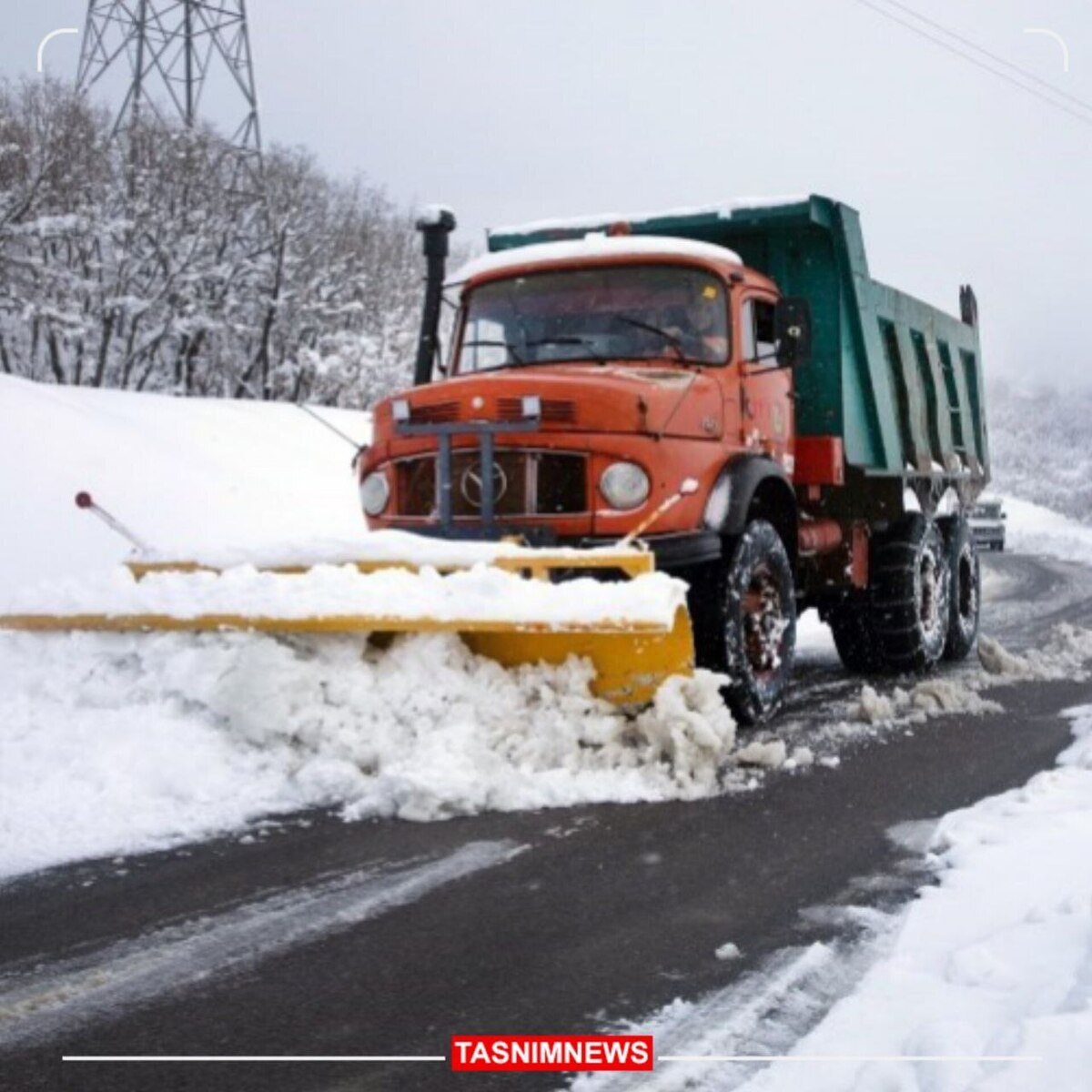 بارش برف و باران در جاده‌های ۲۴ استان