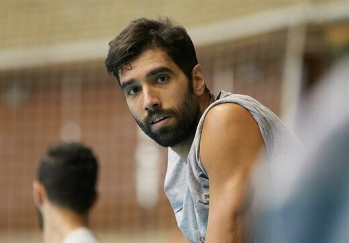 اخطار رئیس فدراسیون والیبال ایران به کاپیتان تیمش بابت استوری اعتراضی او به شرایط اردوی تیم ملی در ارومیه
