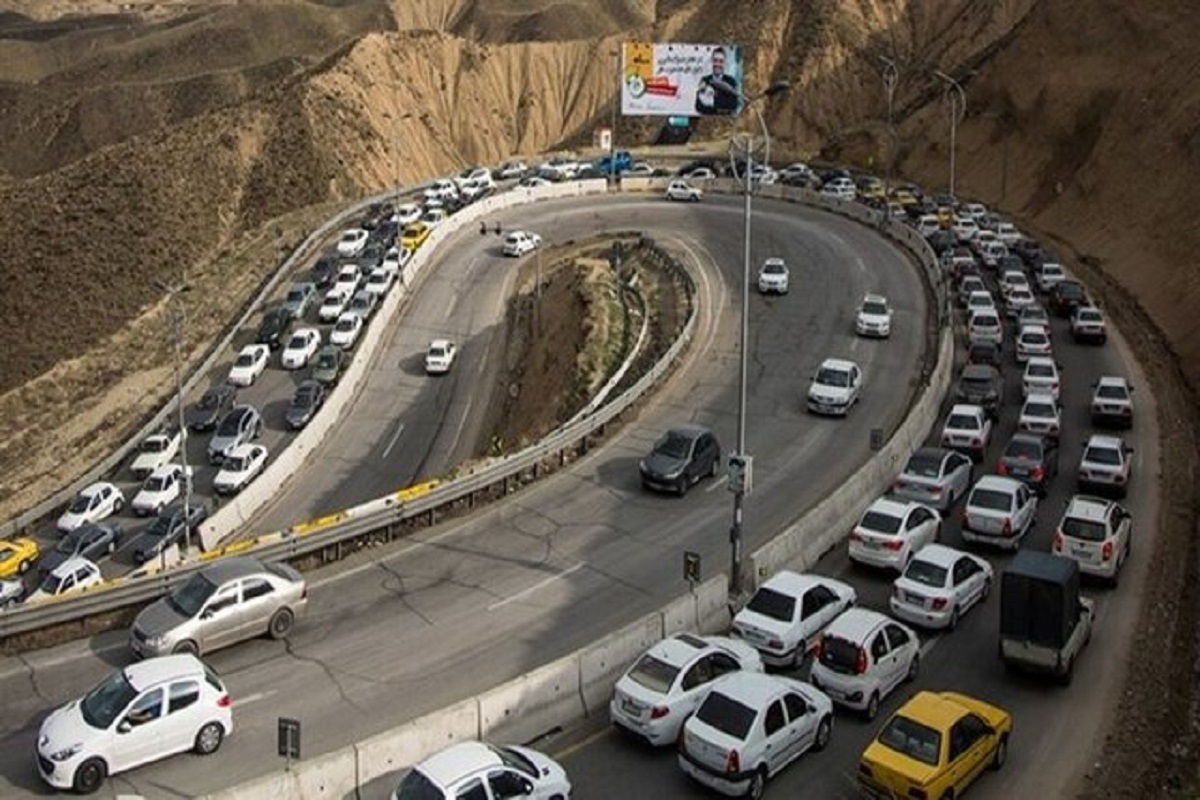 کندوان همچنان یکطرفه است، ترافیک سنگین در جاده‌های مازندران