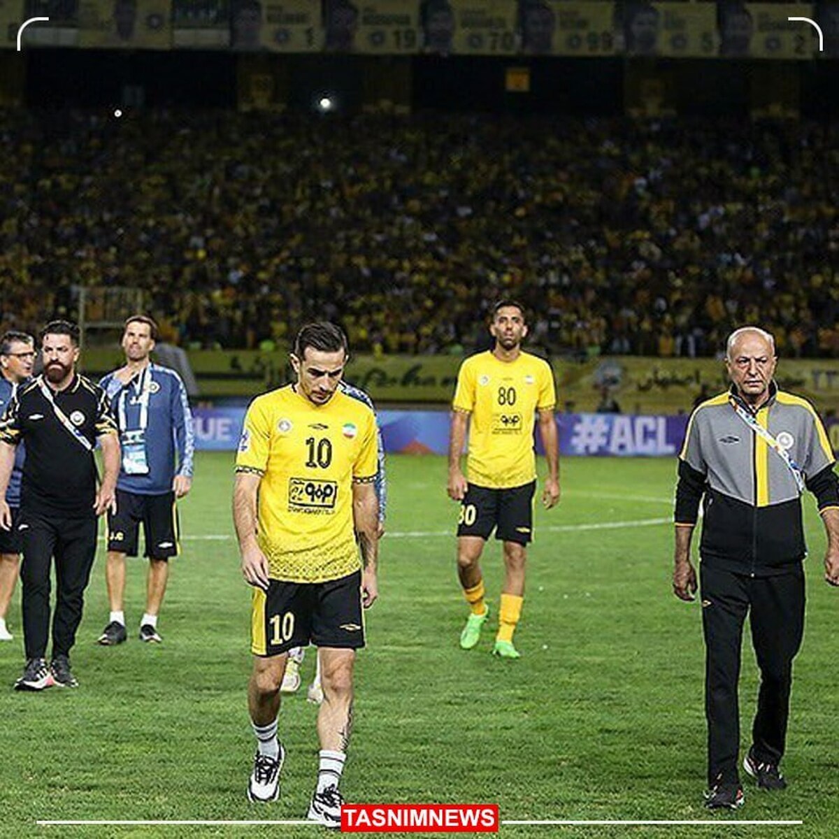 تاکید بر برگزاری دیدار سپاهان آلمایق در ورزشگاه آزادی