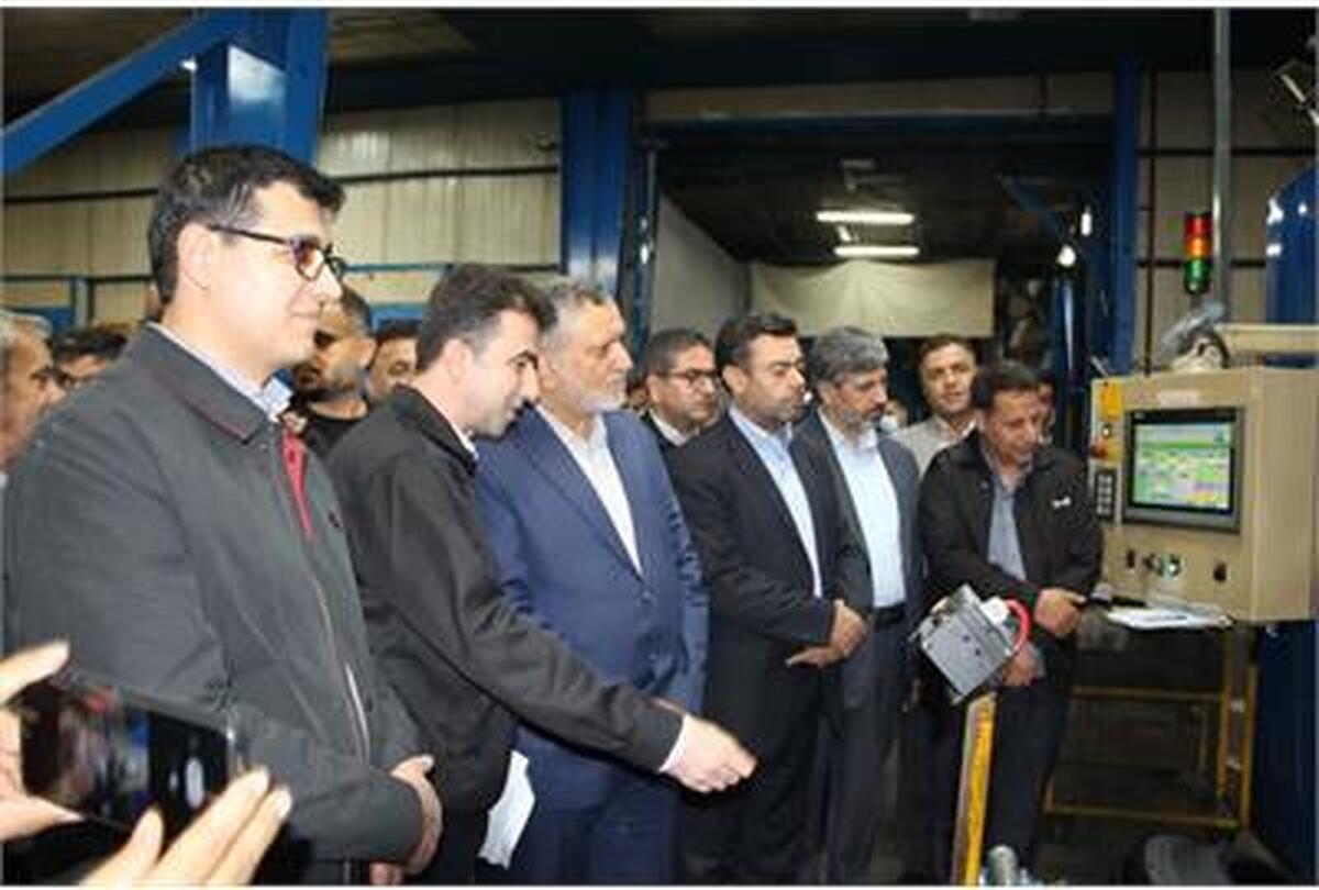 بازدید مرتضوی از کارخانه لاستیک بارز کردستان