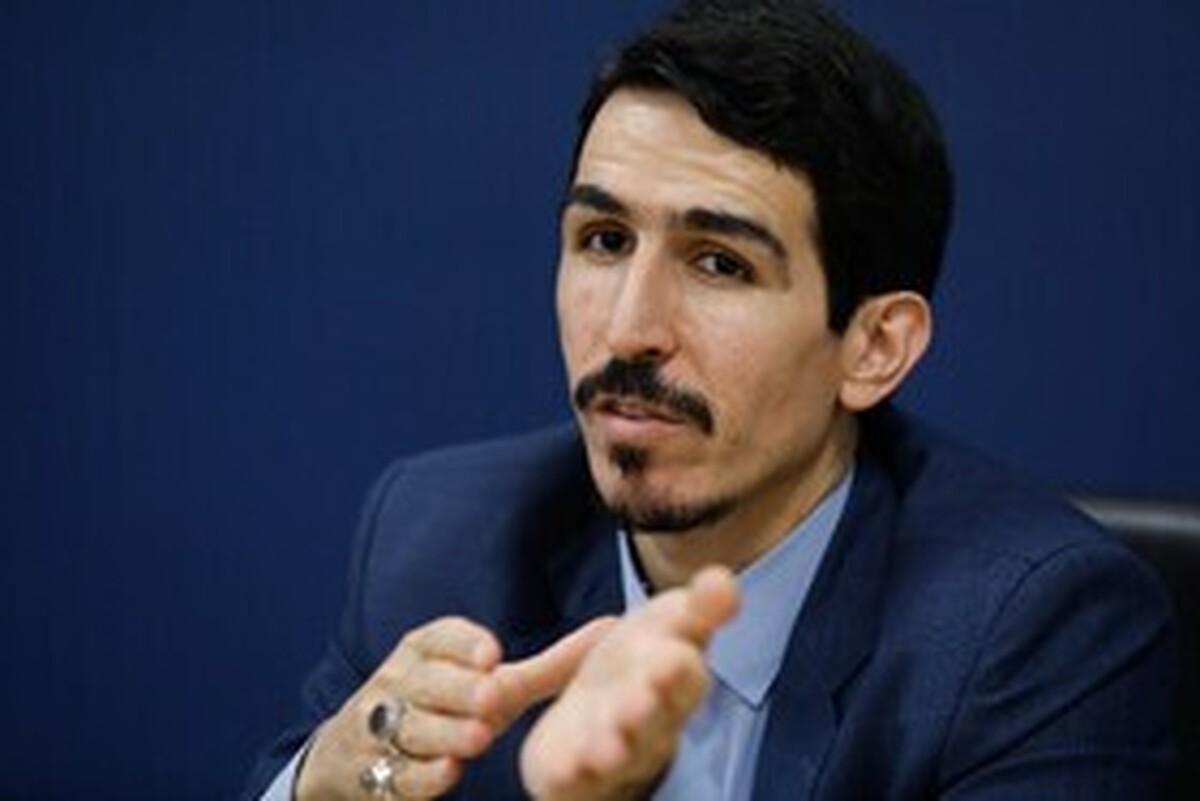 نماینده تهران در صحن مجلس: اوجی وزیر نفت یک ماه قبل استعفا داده بود