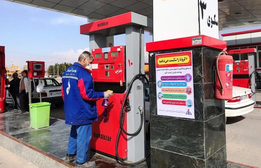 با جود استفتا آیت الله مکارم شیرازی وزارت نفت بر رویه غلط خود اصرار دارد/ دزدی از باک خودرو در روز روشن