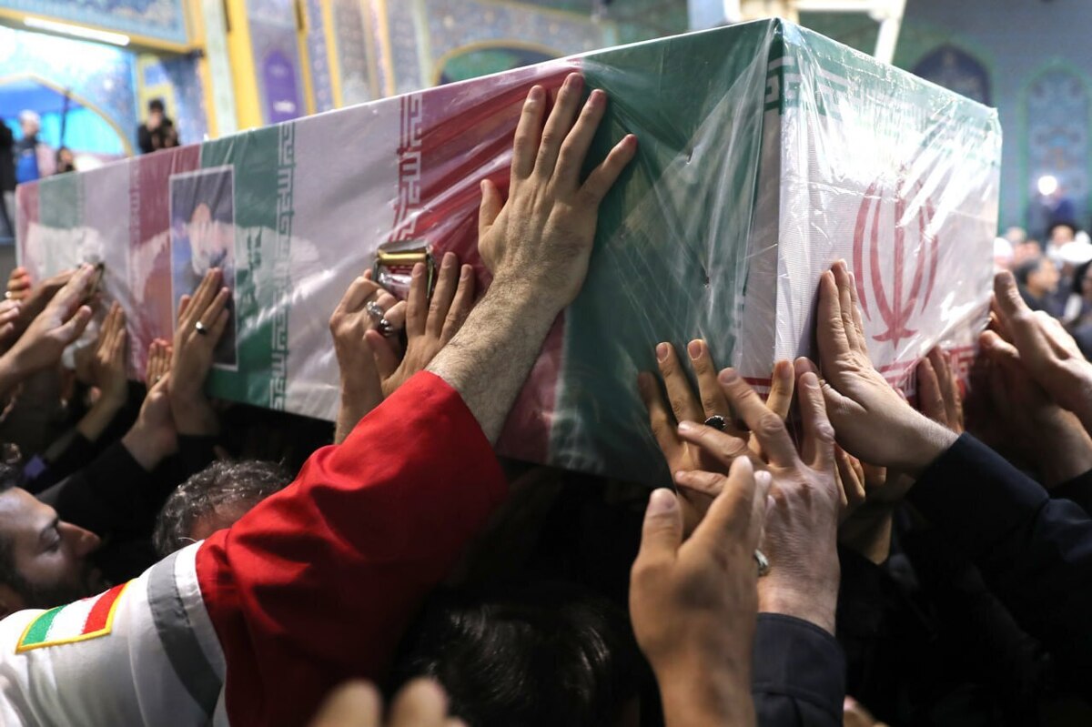 خاکسپاری شهید موسوی در حرم حضرت عبدالعظیم(ع)