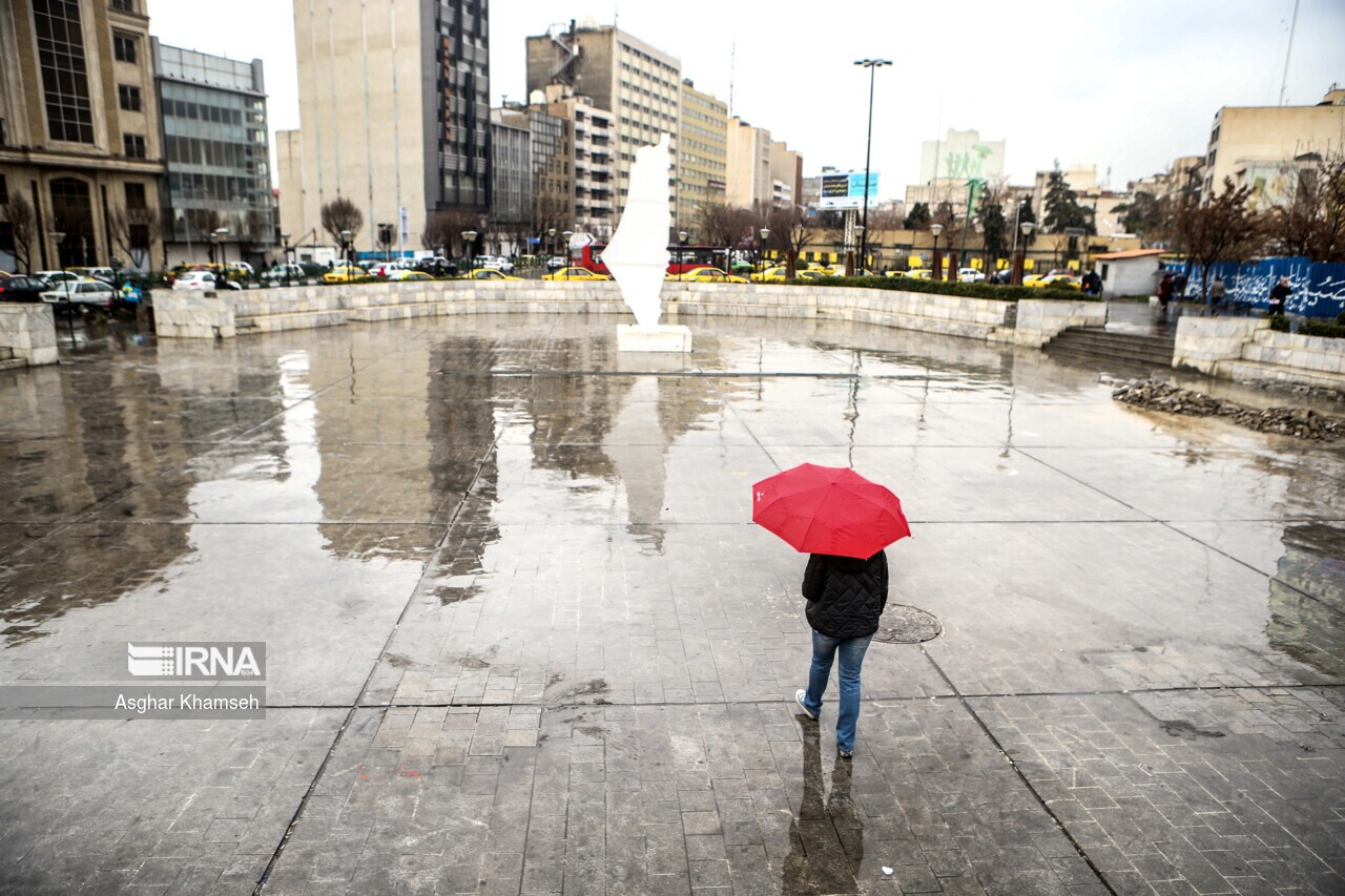 رگبار و رعد و برق در نوار شمالی کشور