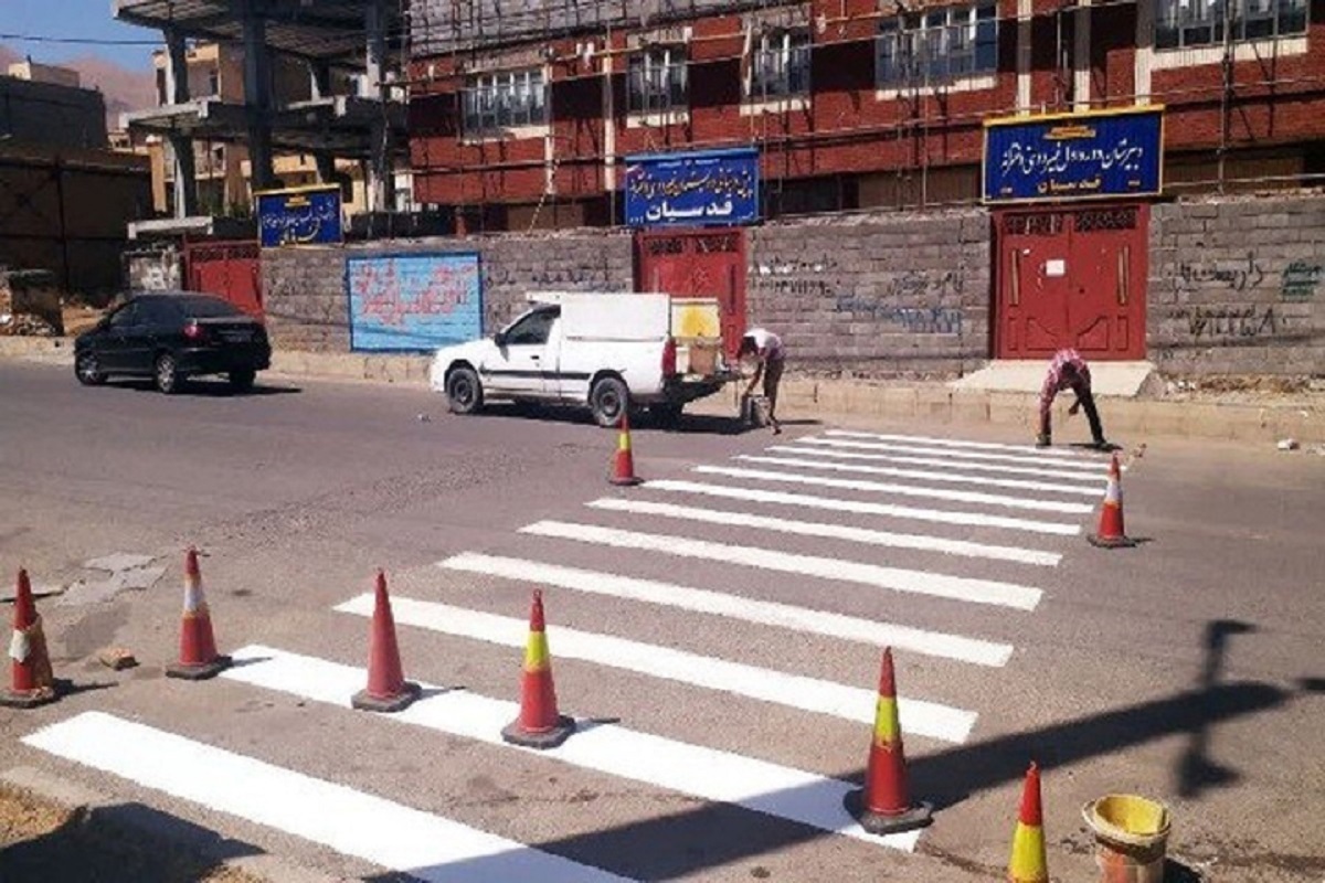 طرح ایمن سازی محدوده مدارس و دانشگاه ها در سنندج آغاز شد