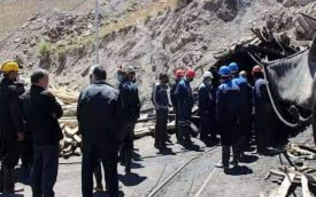 ‌ واگذاری خانه به بازماندگان حادثۀ معدن طبس