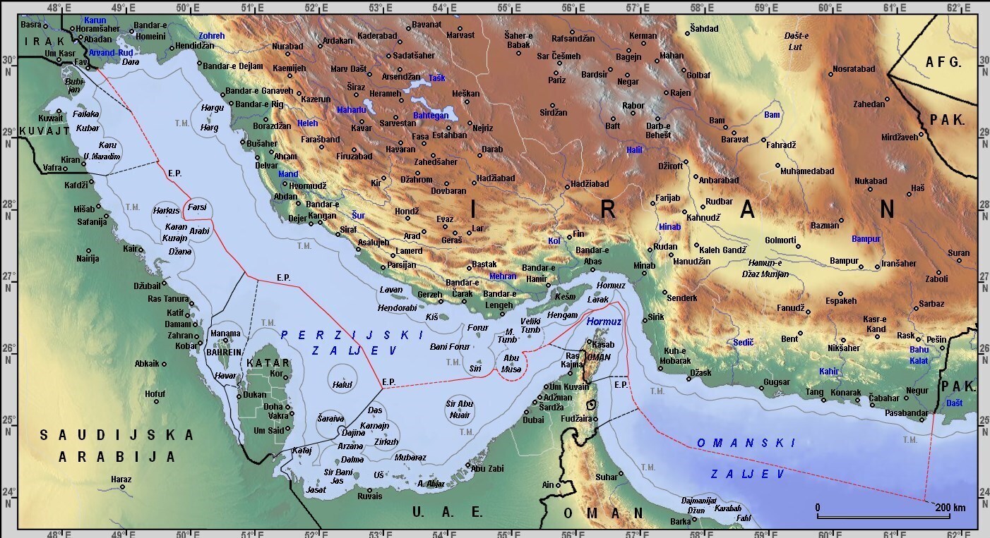 جشن کشورهای همسایه در میادین مشترک نفت و گاز ایران زیر سایه تحریم و نبود سرمایه گذار خارجی