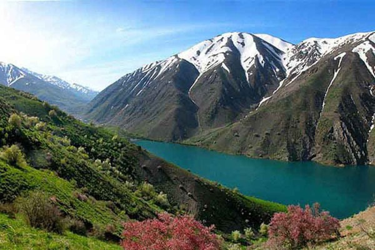 بارش شدید باران در زاگرس باعث افزایش حجم آب در تونل شماره یک شهرستان کوهرنگ شد