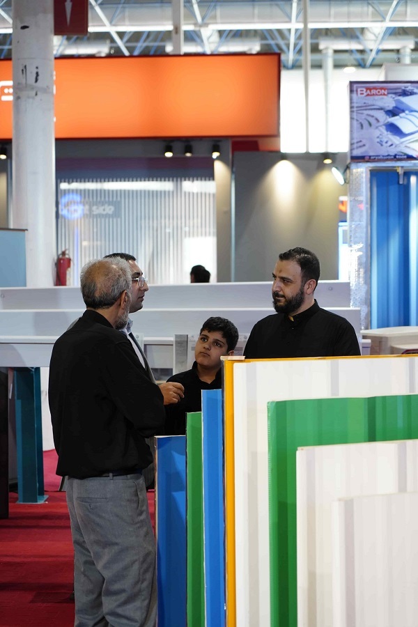 گزارش | ساندویچ پانل آریا بارون؛ عایقِ سبک با نصب سریع برای سولهها، سردخانهها و پروژههای صنعتی گزارش | ساندویچ پانل آریا بارون؛ عایقِ سبک با نصب سریع برای سولهها، سردخانهها و پروژههای صنعتی